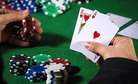 Como Jogar Um Torneio De Poker