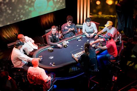 Hve Torneios De Poker
