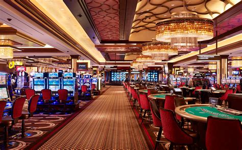 Royal Tres Imagens De Casino